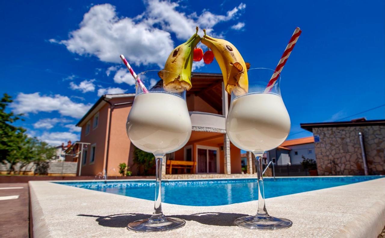 Villa Anita Пула Экстерьер фото