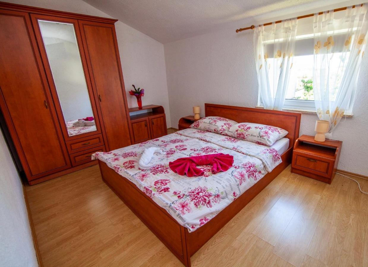 Villa Anita Пула Экстерьер фото