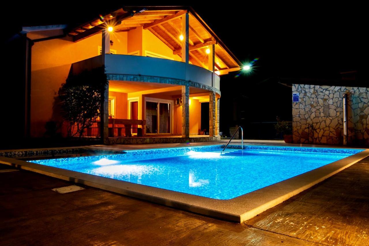 Villa Anita Пула Экстерьер фото